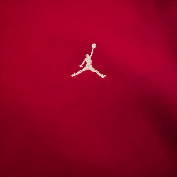 size small men’s air jordan hoodie - Picture 3 of 4